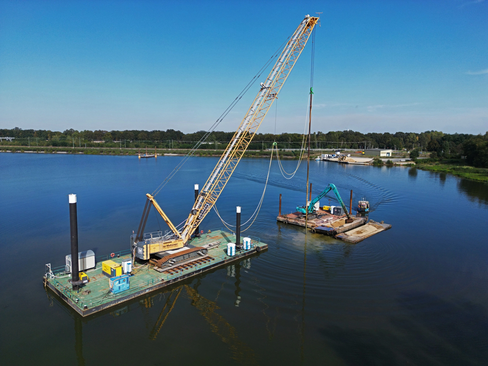 Seeseitige Rütteldruckverdichtung am Silbersee in der Lausitz