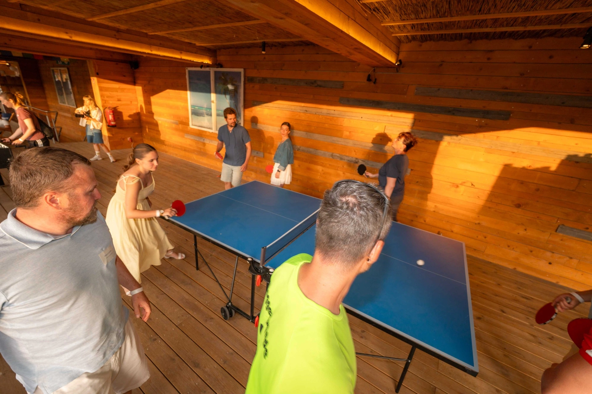 Die Tischtennisplatte war beliebt.